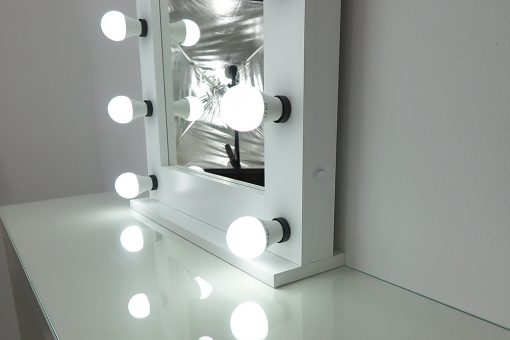 Spiegel mit Beleuchtung, Theaterspiegel, 80x60cm, weiss, 12 Lampen, modern und klassisch schön, edel und schlicht.